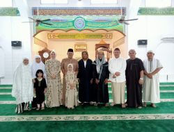 Semangat Berbagi :Bupati Riza Sholat Idul Adha 1444 H Bersama Warga Desa Air Bara