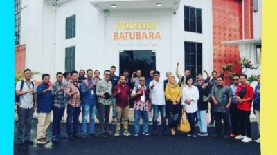 Rombongan pemerhati Jurnalis Siber (PJS) Bersama Tim Penguji UKW UPN Yogyakarta Berkunjung ke Museum PT Bukit Asam