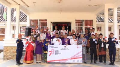 Sambut HUT RI Ke-78, KPU Basel Upacara Berbusana Daerah Dalam Mewujudkan Pemilu Aman,Damai Dan Berintegritas