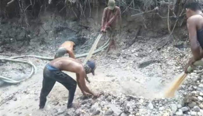 Sektor Pertambangan: Antara Primadona atau Bencana?