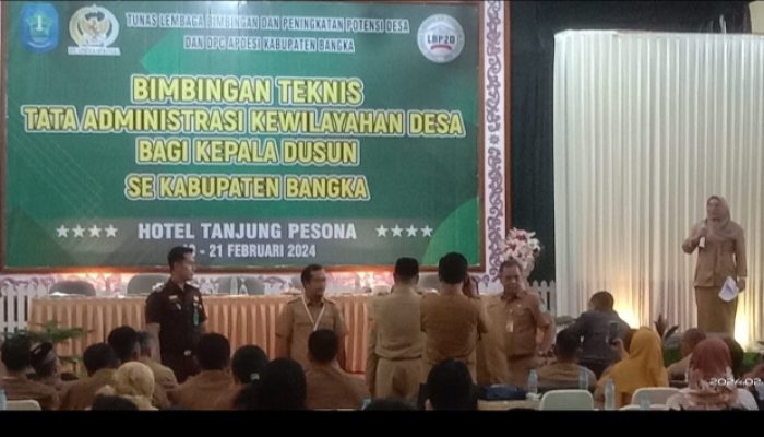 Asisten III Akhmad Muksin: Buka Bimtek Tata Administrasi Kewilayahan Kadus Se-kabupaten Bangka.