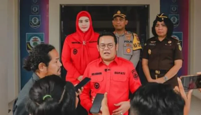 Bupati Riza Ajak Pegawai Belanjakan Gaji TPP 13 Senilai 20,7 Miliar di Pasar Lokal