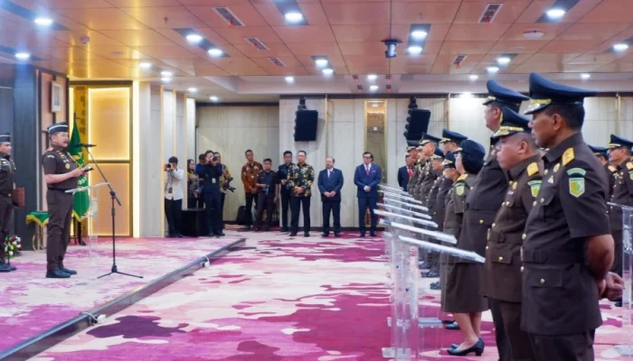 Jaksa Agung Lantik dan Ambil Sumpah Pejabat Tinggi di Kejaksaan Agung