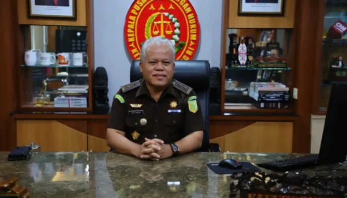 Kejaksaan Agung Periksa Tiga Saksi Terkait Dugaan Korupsi Impor Gula PT SMIP