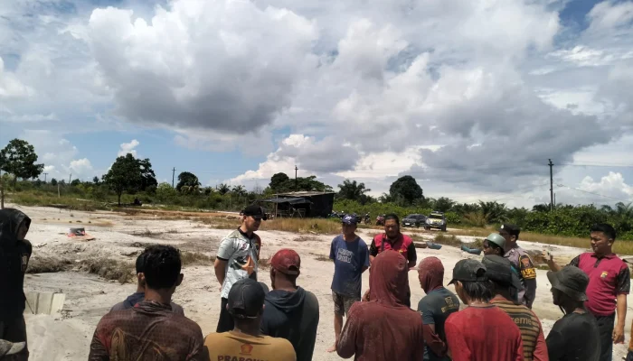 Polsek Merawang Tegur Keras Penambang Timah Ilegal di Desa Riding Panjang
