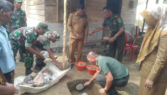Dandim 0432/Basel Lakukan Groundbreaking Bedah Rumah Tak Layak Huni di Dusun Air Semut