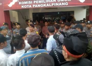 Ada Apa Gerangan? KPU Kota Pangkalpinang di Gerebek Massa