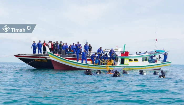 Peringati HUT ke-74 Polairud Gandeng PT Timah Transplantasi Terumbu Karang di Pulau Panjang