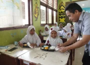 PT Timah Tbk Dukung Program Makan Bergizi untuk 307 Pelajar di Bangka Tengah
