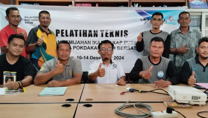PT Timah Dorong Kemajuan Budidaya Kakap Putih Bersama Pokdakan Tuah Bersatu