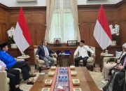 Wamen Luar Negeri RI Terima Audiensi Ketum DPP AMPUH Bahas Kuota Haji