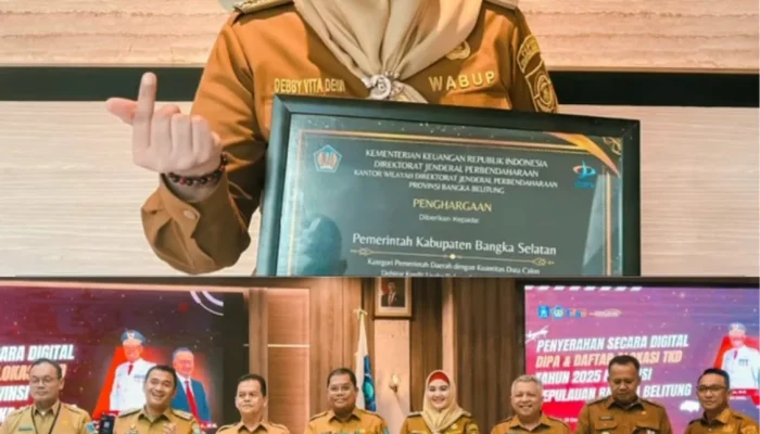 Raih Penghargaan KUR Tertinggi Se-Babel,Wabup Bangka Selatan Debby Vita Dewi: Komitmen  Dorong Kemajuan UMKM