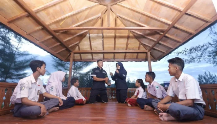 PT Timah Dorong Pendidikan Berkualitas Lewat Program Beasiswa dan Pelatihan