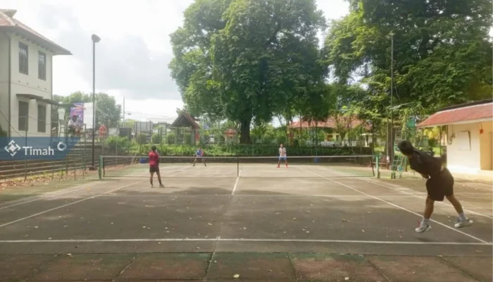 PT Timah Siapkan Lapangan Tenis untuk Cetak Atlet  Muda Berprestasi 