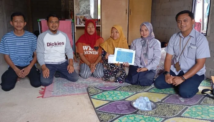 PT Timah Bantu Biaya Pengobatan Lia, Pasien Tumor Otak di Karimun