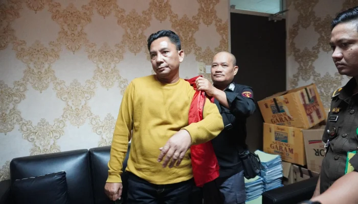 Drama Penangkapan Anggota DPRD di Hotel, Buron Kasus Korupsi Perkebunan Sawit