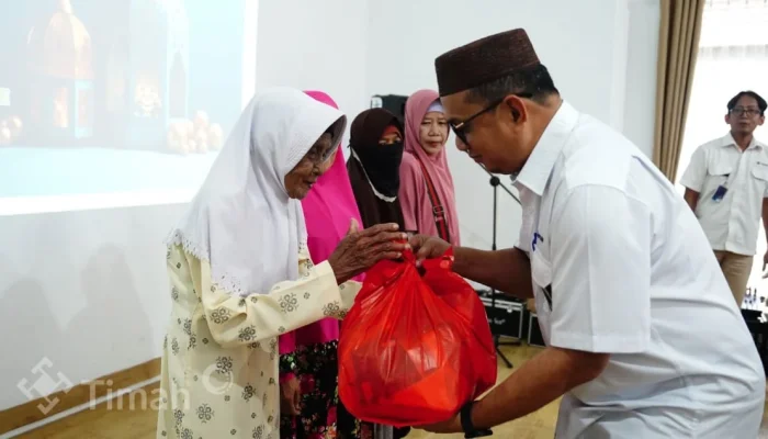 PT Timah Tbk Tebar Keberkahan Ramadan: Bagi Sembako dan Takjil untuk Masyarakat Bangka