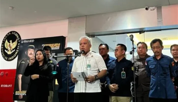 Kasus Korupsi Minyak Mentah: Kejagung Periksa 3 Saksi Kunci dan 7 Tersangka Utama