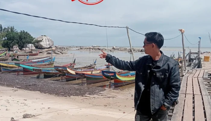 Menapak Nelayan Pesisir Laut Air Mempunai: Bertahan di Tengah Persaingan Kapal Trawl
