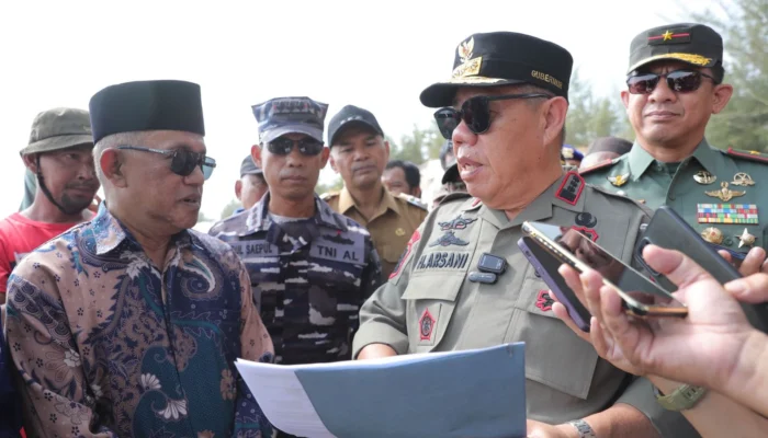Gubernur Hidayat Targetkan Satu Minggu Selesaikan Muara Sungai Jelitik
