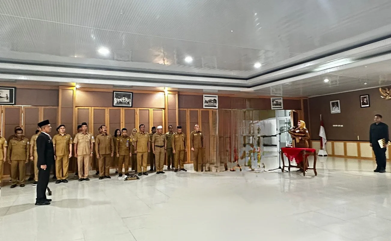 Pelantikan Benny Supratama sebagai Kadishub Basel oleh Wabup Debby Vita Dewi. (Foto/Istimewa)