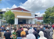 TNI-Polri Amankan Aksi Damai di DPRD Bangka Selatan