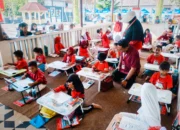 Anak-anak Toboali Seru Ikuti Lomba Mewarnai Dekranasda Bertema Kemerdekaan
