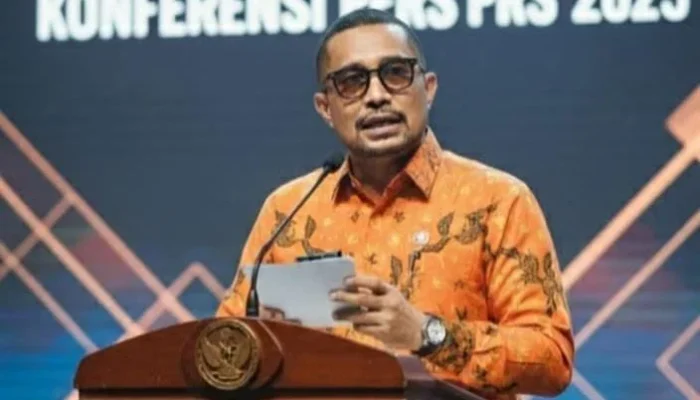 Aktivis Nasional Sandri Rumanama Bela Pemerintahan Prabowo: Anies Cs Lamban Baca Data