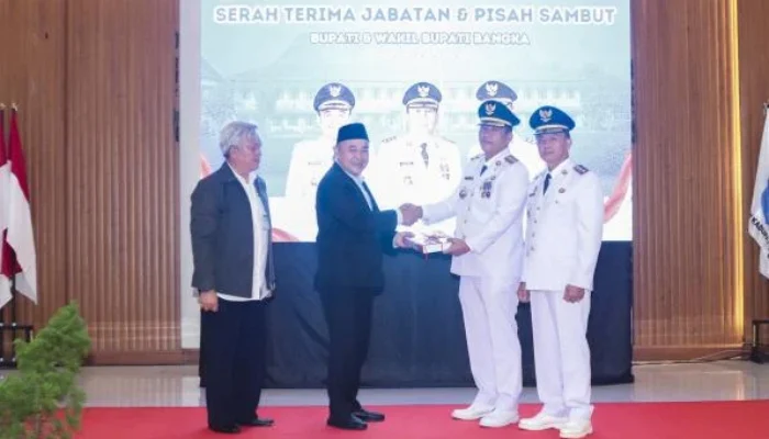 Fery Insani–Syahbudin Resmi Pimpin Bangka, Sertijab Berlangsung Khidmat