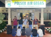 Polsek Air Gegas Ringkus Enam Pelaku Pencurian Mesin PS di Perkebunan Villa Bintang