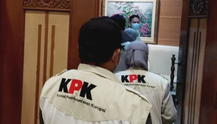 Penggeledahan Kasus Suap dan Gratifikasi di Ponorogo,KPK Amankan Dokumen dan Senpi