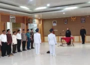 Pelantikan PJ Kades Bangka Kota dan Tirem, Wabup Debby Ingatkan Tugas Utama Pelayanan Publik