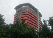 KPK Tetapkan Yaqut dan Gus Alex Tersangka, 13 Asosiasi dan 400 Biro Haji Khusus Diselidiki