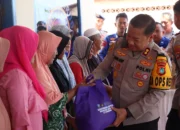 Doa Bersama dan Salurkan Bansos, Polres Basel Perkuat Kedekatan dengan Masyarakat Pesisir