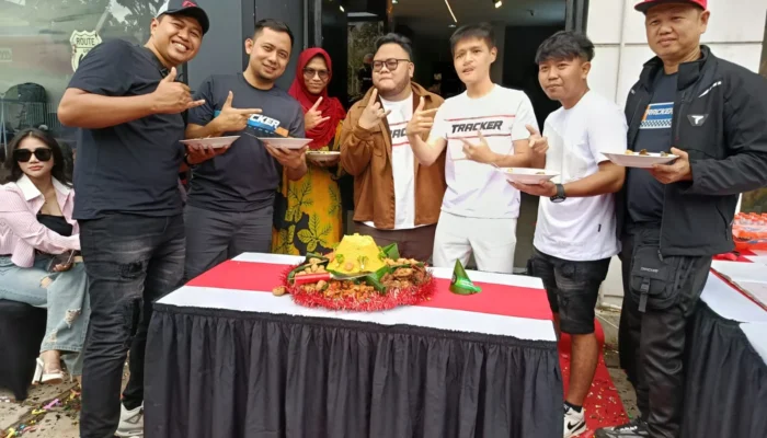 Tracker Resmi Buka Outlet Perdana di Bintaro, Bidik Komunitas Riders