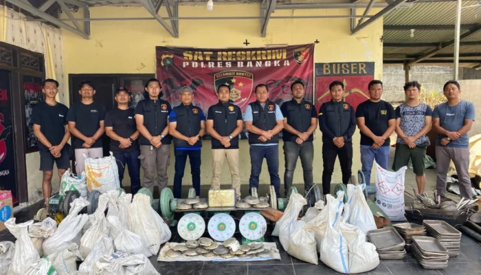 Unit Tipidter Polres Bangka Bongkar Peleburan Timah Ilegal di Kebun Sawit