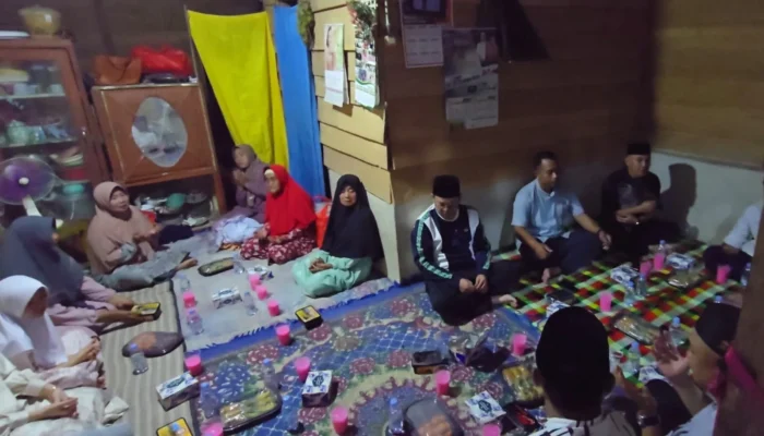 Berbagi di Bulan Suci, Bupati Bangka Selatan Berbuka Puasa Bersama Warga Kaposang