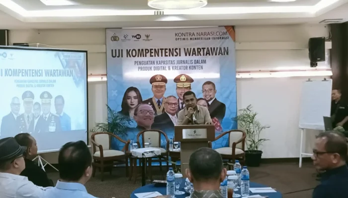 Founder Kontra Narasi Sandri Rumanama: Peran Pers di Tengah Tantangan Demokrasi