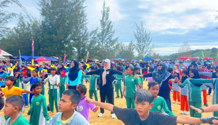 Wabup Debby: Desa Permis Harus Semakin Maju dan Mandiri di Usia ke-18