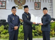 Bupati Bangka Terima Rekomendasi DPRD atas LKPJ 2025