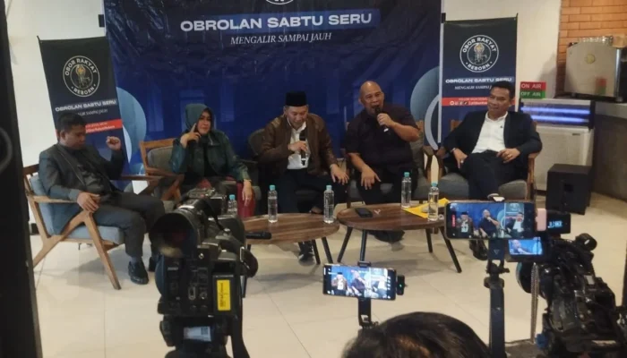 Diskusi ‘JK Effect dan Nasib Trah Jokowi 2029’ Soroti Dampak Hukum dan Politik Polemik Ijazah Jokowi