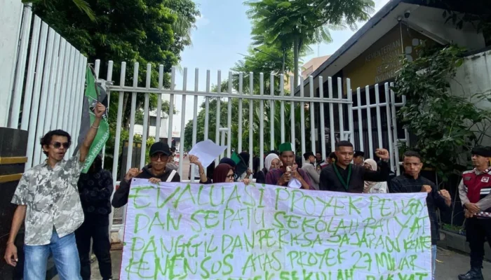HMI Jaksel Desak KPK Usut Dugaan Korupsi Pengadaan Sepatu Sekolah Rakyat Rp27 Miliar