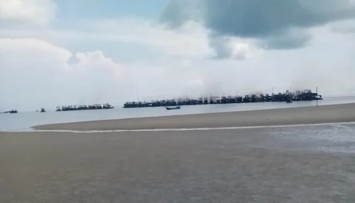 Ratusan Ponton Diduga Melebihi Kuota di Pantai Jerangkat Jebus, APH dan PT Timah Didesak Bertindak!