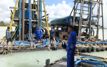 Sat Polairud Bangka Bersama Dit Polairud Babel Tertibkan Tambang Timah di Air Kantung