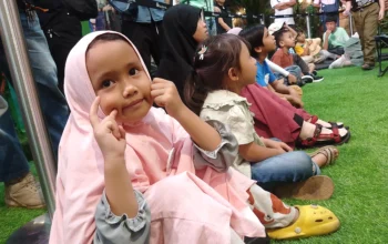 Senyum Zaina Warnai Serunya Liburan Sekolah di Explore The Jungle Mal Ciputra Jakarta