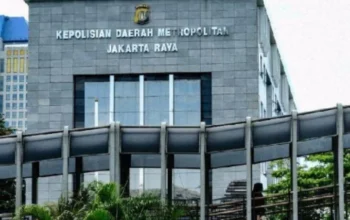 BREAKING NEWS: Roy Suryo Ditangkap Terkait Kasus Ijazah Jokowi, Kuasa Hukum Protes Penjemputan Paksa