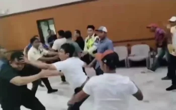 Heboh! Gedung DPRD Riau Jadi Arena Ring Tinju, Rapat Banggar Berakhir Ricuh