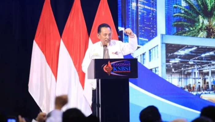 Kapolri Listyo Sigit Jadi Anggota Kehormatan KSBSI, Sebut Buruh Rumah Kedua