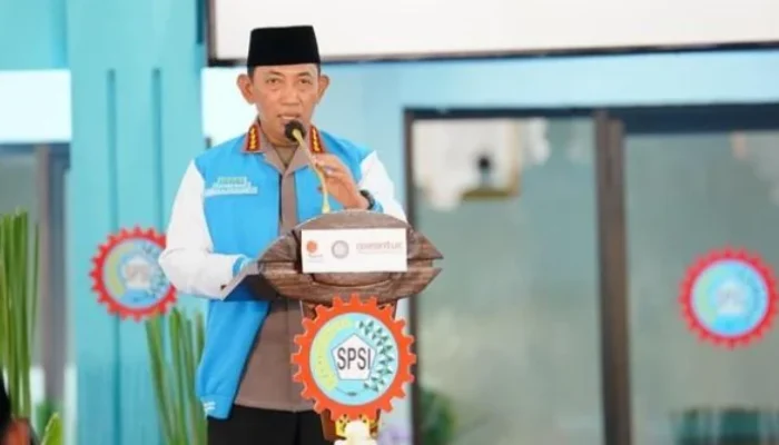 Kapolri Listyo Sigit Prabowo Bangun Kedekatan dengan Buruh Lewat Dialog