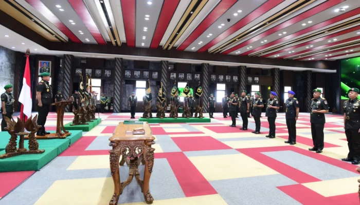 Kasad Pimpin Sertijab dan Alih Kodal Tiga Yonif ke Kostrad, Tekankan Penguatan Organisasi TNI AD